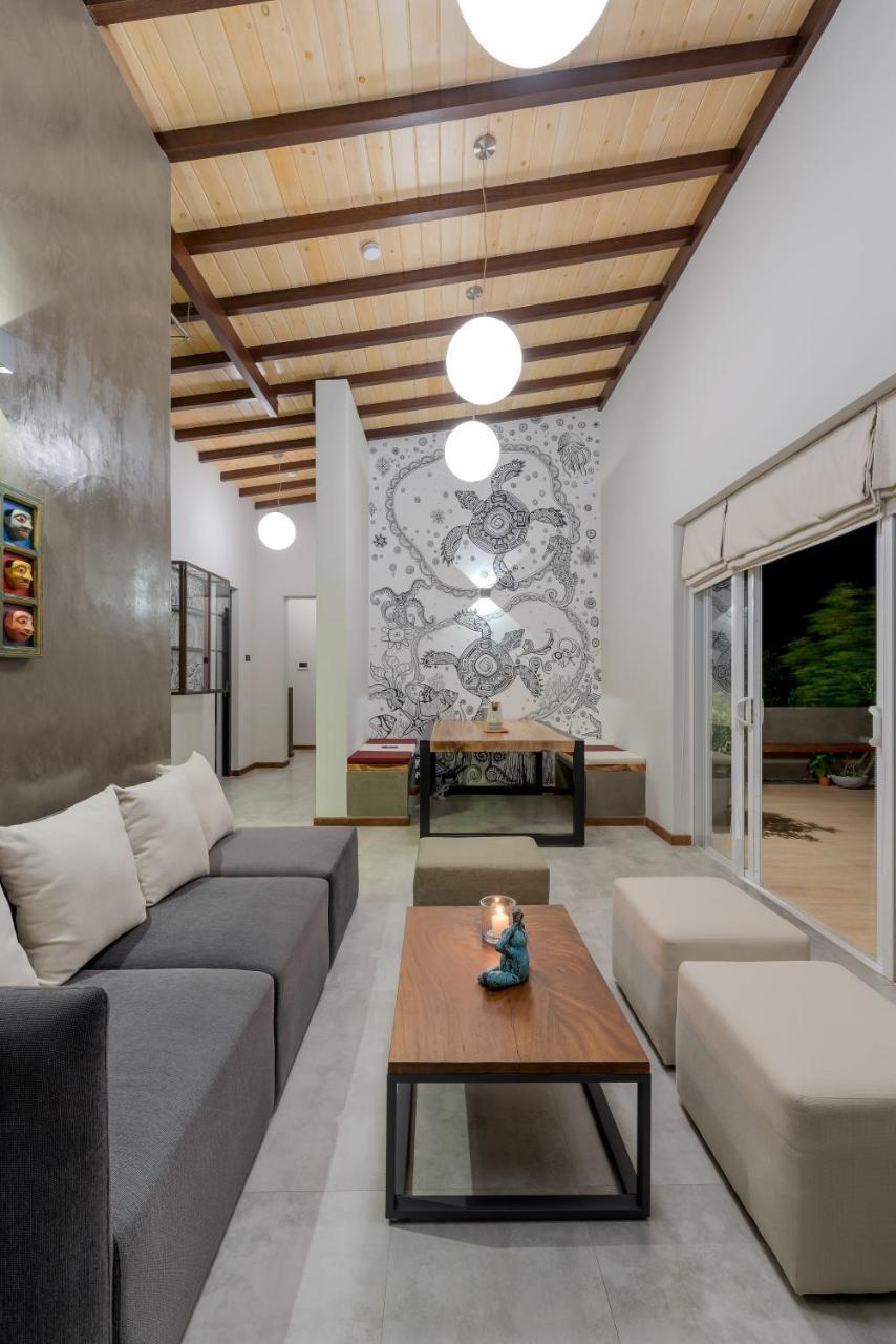 Hikka Hill Loft Lägenhet Hikkaduwa Exteriör bild